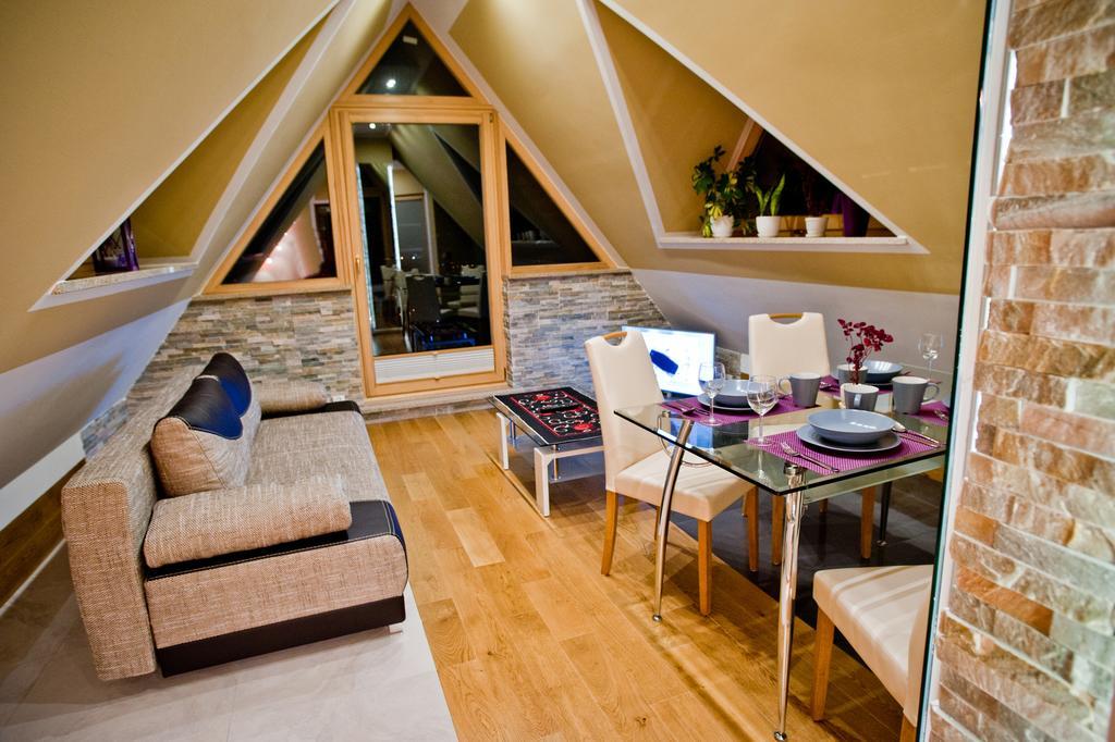 Apartamenty Toporowa Cyrhla Zakopane Rom bilde
