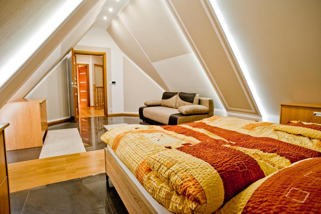 Apartamenty Toporowa Cyrhla Zakopane Rom bilde